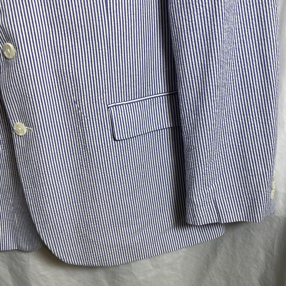 Like New Alan Flusser Classic Puckered Cotton Seersucker in Blue and White 44L - Picture 2 of 16